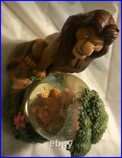 Disney The Lion King Mufasa And Simba Snow Globe. Rare