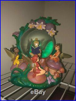 Disney Tinkerbell and Fairies Snowglobe with automatic blower