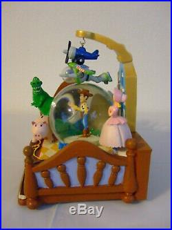 Disney Toy Story Snowglobe Extremely Rare Andy's Bed