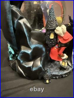 Disney Villains Snow Globe Glow in the Dark Musical Grim Grinning Ghost Haunted