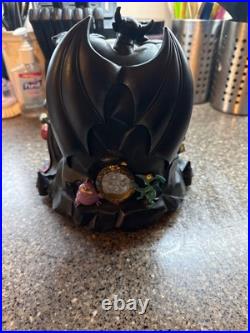 Disney Villains Snowglobe Share a Dream Come True Musical Grim Grinning Ghosts