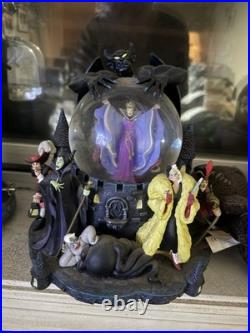 Disney Villains early 90's snow globe