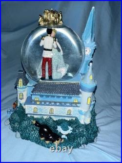 Disney Vintage Cinderella Music box Snow Globe