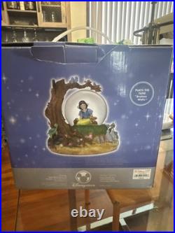 Disney Vintage Collector Snow White and Friends Snow Globe Brahm's Waltz