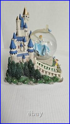 Disney WDW Resorts Snow Globe Castle Cinderella Lighted Musical Motion Works
