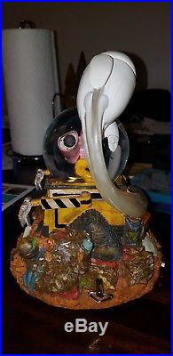 Disney Wall E Snowglobe