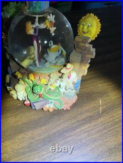 Disney Who Framed Roger Rabbit Musical Snow Globe Jessica Rabbit-Works-Read Disney Who Framed Roger Rabbit Musical Snow Globe Jessica Rabbit-Works-Read