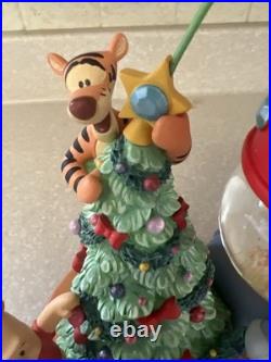 Disney Winnie The Pooh Christmas Snow-globe #96519 Just Opened