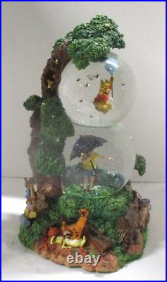 Disney Winnie The Pooh & Family Musical Double Snow Globe Christopher Robin