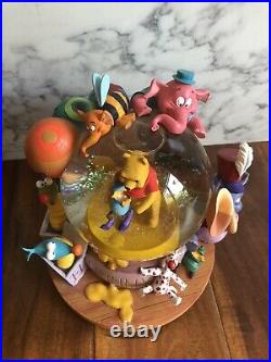 Disney Winnie The Pooh Snowglobe with Music Heffalumps And Woozles Shepard Milne