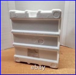 Disney Wonderful World Of Disney Music Light Up Snow Globe in Original Box Disney Wonderful World Of Disney Music Light Up Snow Globe in Original Box