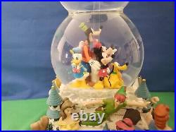 Disney World Character Parade Two Tiered Castle Snow Globe Spinning Dumbo Mickey