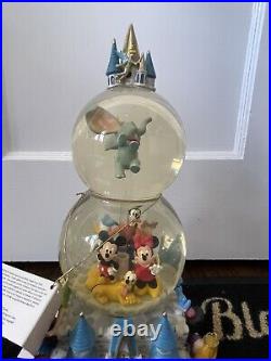 Disney World Character Parade Two Tiered Snow Globe (Spinning Dumbo) immaculate