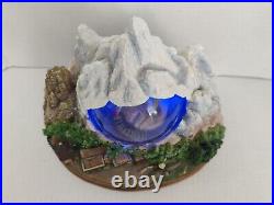 Disney World Expedition Everest Abominable Snowman Yeti Snow Globe RARE RETIRED