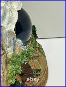 Disney World Expedition Everest Abominable Snowman Yeti Snow Globe RARE RETIRED