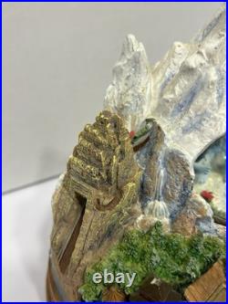 Disney World Expedition Everest Abominable Snowman Yeti Snow Globe RARE RETIRED