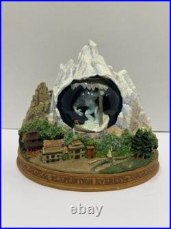 Disney World Expedition Everest Abominable Snowman Yeti Snow Globe RARE RETIRED