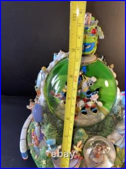 Disney World Magic Kingdom Snow Globe Musical Working 4 Parks One World Monorail Disney World Magic Kingdom Snow Globe Musical Working 4 Parks One World Monorail