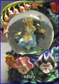 Disney alice in wonderland Snow Globe