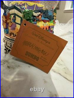 Disney collectible Dumbo Snowglobe Disney collectible Dumbo Snowglobe
