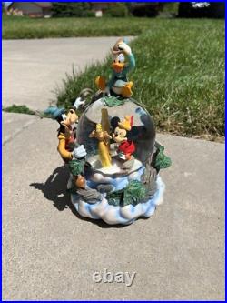 Disney musical snow globe rare-Mickey and the Beanstalk-1947-With Tags Disney musical snow globe rare-Mickey and the Beanstalk-1947-With Tags