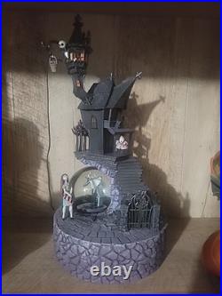 Disney nightmare before christmas snow globe