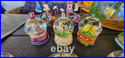 Disney snow globes vintage 1980-1990s