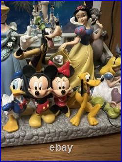 Disneyland Paris Musical Snow Globe Princess Characters Damaged Read Desc