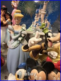 Disneyland Paris Musical Snow Globe Princess Characters Damaged Read Desc