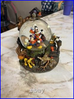 Disneys Mickey Mouse Trick Or Treat Musical Snow Globe Disneys Mickey Mouse Trick Or Treat Musical Snow Globe