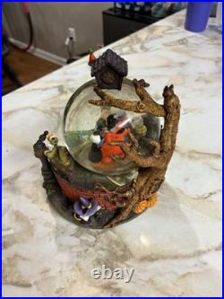 Disneys Mickey Mouse Trick Or Treat Musical Snow Globe Disneys Mickey Mouse Trick Or Treat Musical Snow Globe