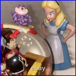 EUC Vintage Disney Alice In Wonderland Fiftieth Year Snow Globe Music Box