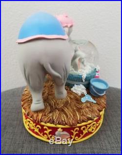 Exclusive Disney Auctions Dumbo Bath Mrs. Jumbo Snowglobe Water Snow Globe RARE