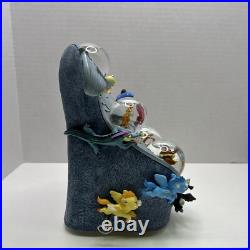 Extremely RARE DISNEY AUCTIONS LE Fantasia Mickey Snow Globe DAMAGED READ