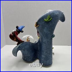 Extremely RARE DISNEY AUCTIONS LE Fantasia Mickey Snow Globe DAMAGED READ