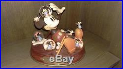 Extremely Rare! Walt Disney Mickey Mouse Having a Nightmare Snowglobe Statue