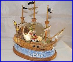 Extremely Rare! Walt Disney Peter Pan Fighting with Cap Hook Snowglobe Statue