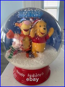 HUGE 12 Vintage Disney Winnie the Pooh, PIGLET MUSICAL SNOWGLOBE 2005