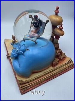 Hallmark Disney Aladdin Water Snow Globe Wonders Within Collection 2014