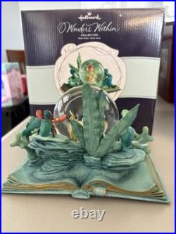 Hallmark Disney Ariel The Little Mermaid Deep-Sea Dreamer Snow Globe 2012