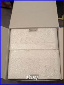 Hallmark Musical Snow Globe Disney's Snow White and the Seven Dwarfs 1990