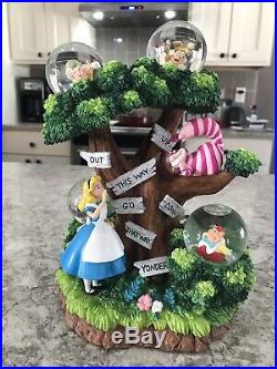 LE500 DISNEY Alice In Wonderland Snow Globe RARE Disney Auctions Cheshire LE500 DISNEY Alice In Wonderland Snow Globe RARE Disney Auctions Cheshire