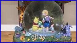 Large Disney Winnie The Pooh Music Box Snowglobe A. A. Milne Tigger's Treehouse Large Disney Winnie The Pooh Music Box Snowglobe A. A. Milne Tigger's Treehouse