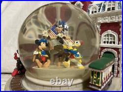 Limited Edition Disney Americana Main Street USA Snow Globe, Song Yankee Doodle