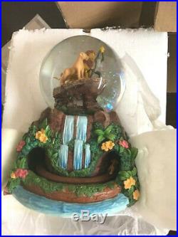 Lion King Rotating Glitter Disney Water Globe Snowdome Musical