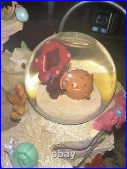 Little mermaid Snow Globe