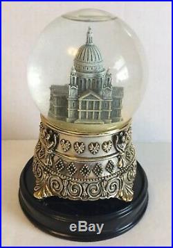 MARY POPPINS Snowglobe FEED THE BIRDS Cathedral DISNEY 35th COMMEMORATIVE 1999