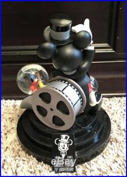 MIB 75Th Anniversary DISNEY SNOWGLOBE (LIMITED EDITION 500)