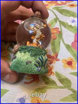 (Make Offer) Disney Snow Globe Lot Of 6 Various Globes