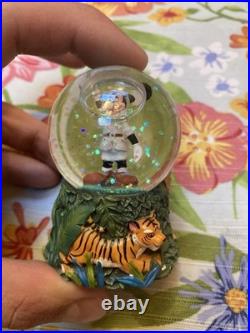 (Make Offer) Disney Snow Globe Lot Of 6 Various Globes